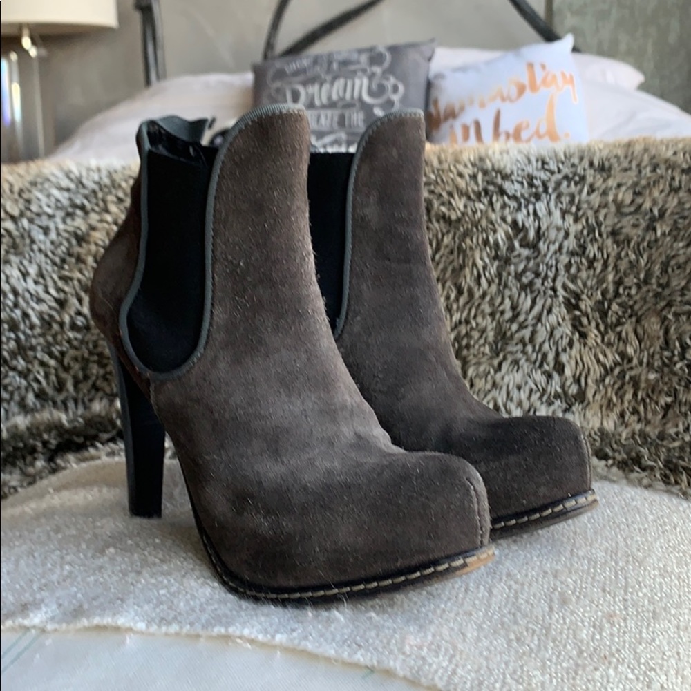 Suede Grey High Heels Gastone Lucioli made Italy - Picture 3 of 4